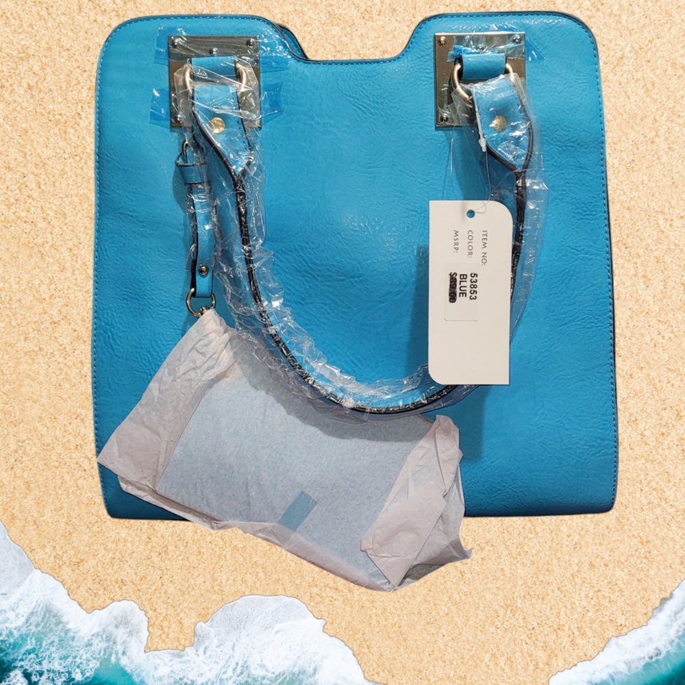 Blue Shoulder Bag with Sturdy Design